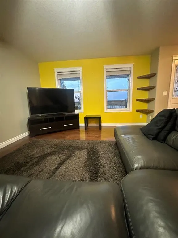 221 Callen Drive