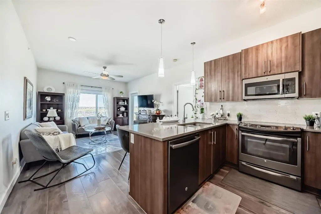 16 Sage Hill Terrace NW, #322