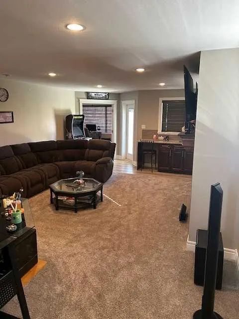 61 Westview Boulevard