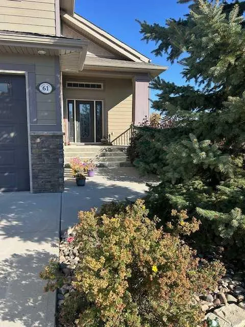 61 Westview Boulevard