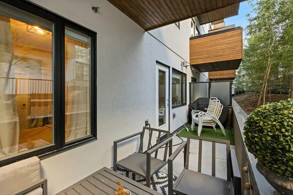 3375 15 Street SW, #111