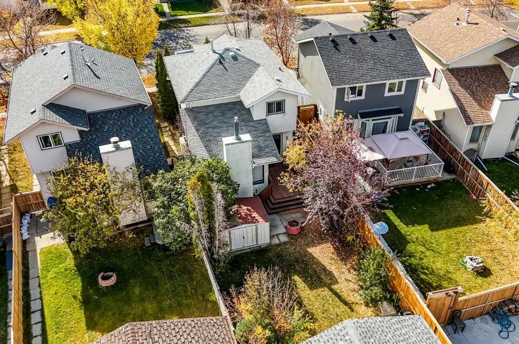 910 Erin Woods Drive SE