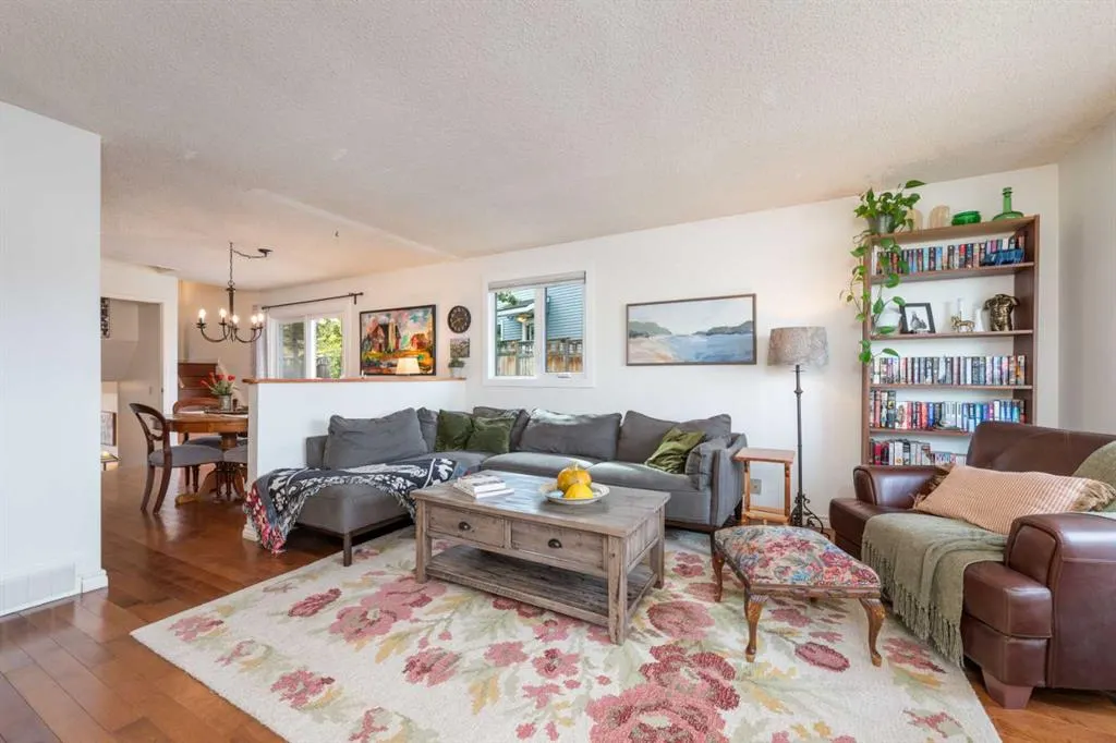 68 Macewan Glen Close NW