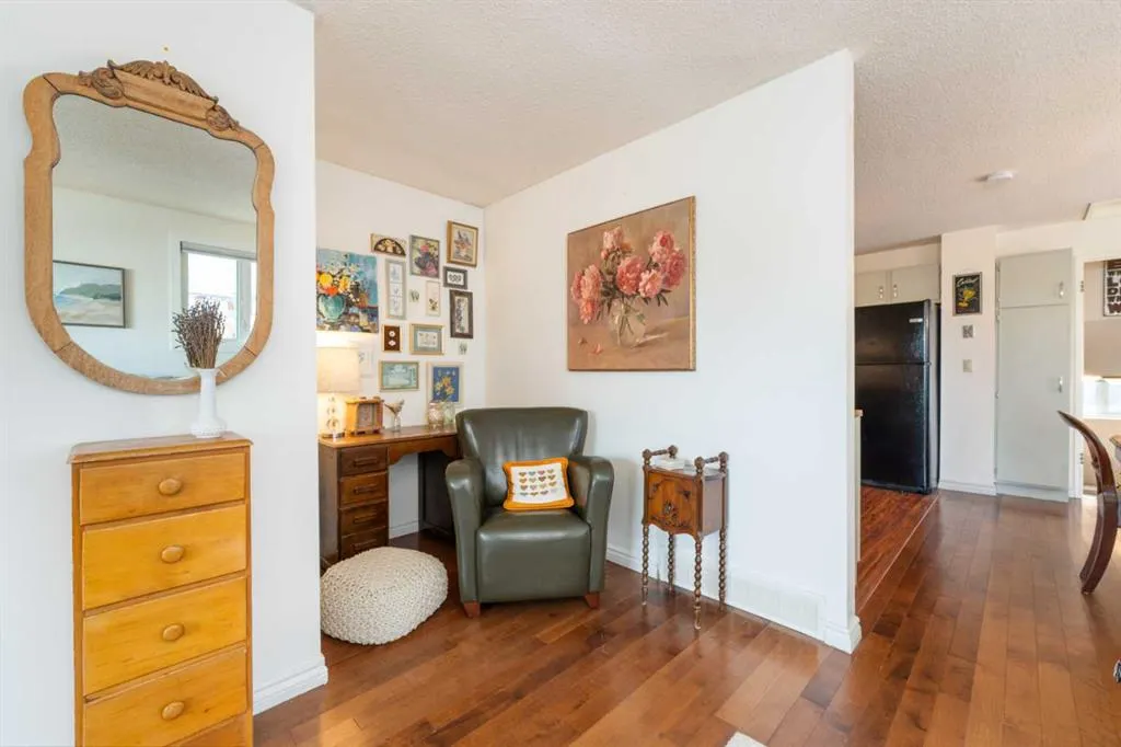 68 Macewan Glen Close NW