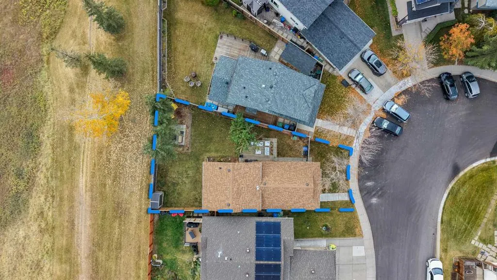 68 Macewan Glen Close NW