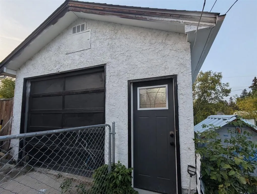 4910 53 Avenue