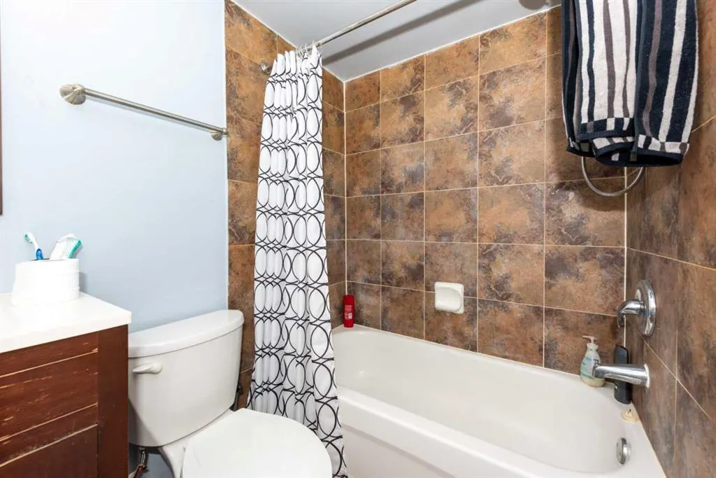 510 58 Avenue SW, #207