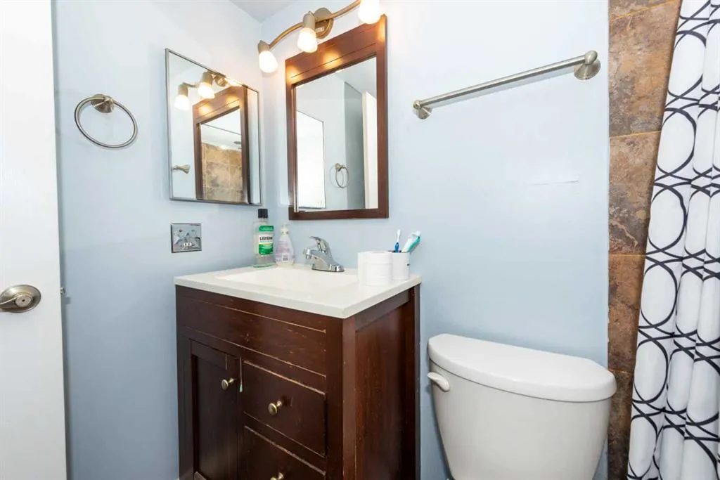510 58 Avenue SW, #207