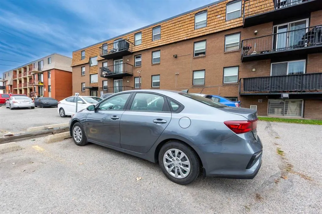 510 58 Avenue SW, #207