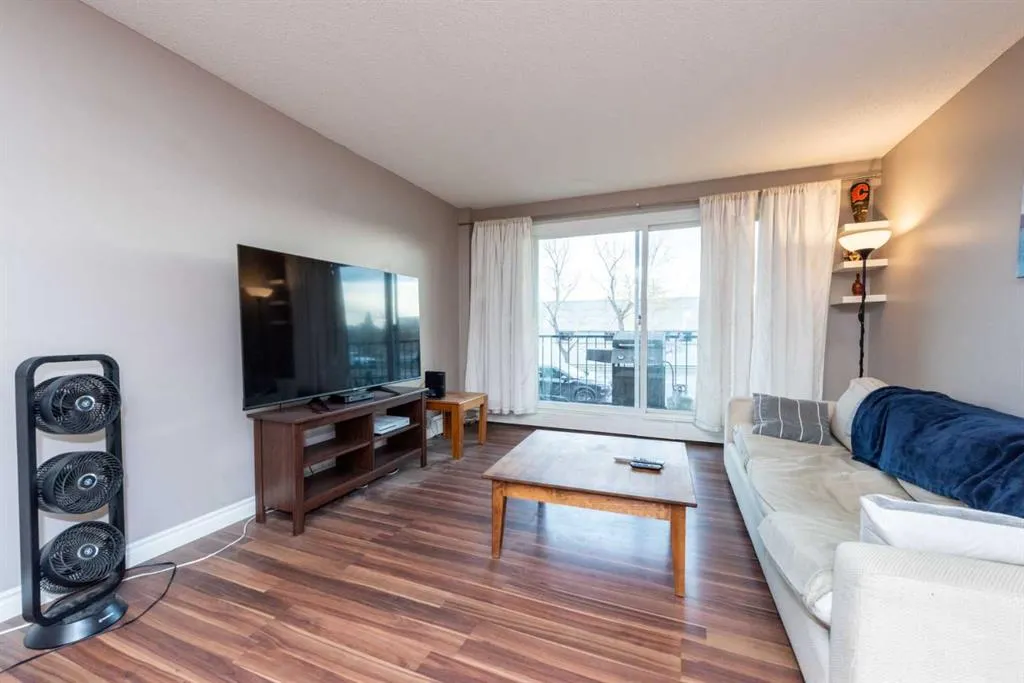 510 58 Avenue SW, #207