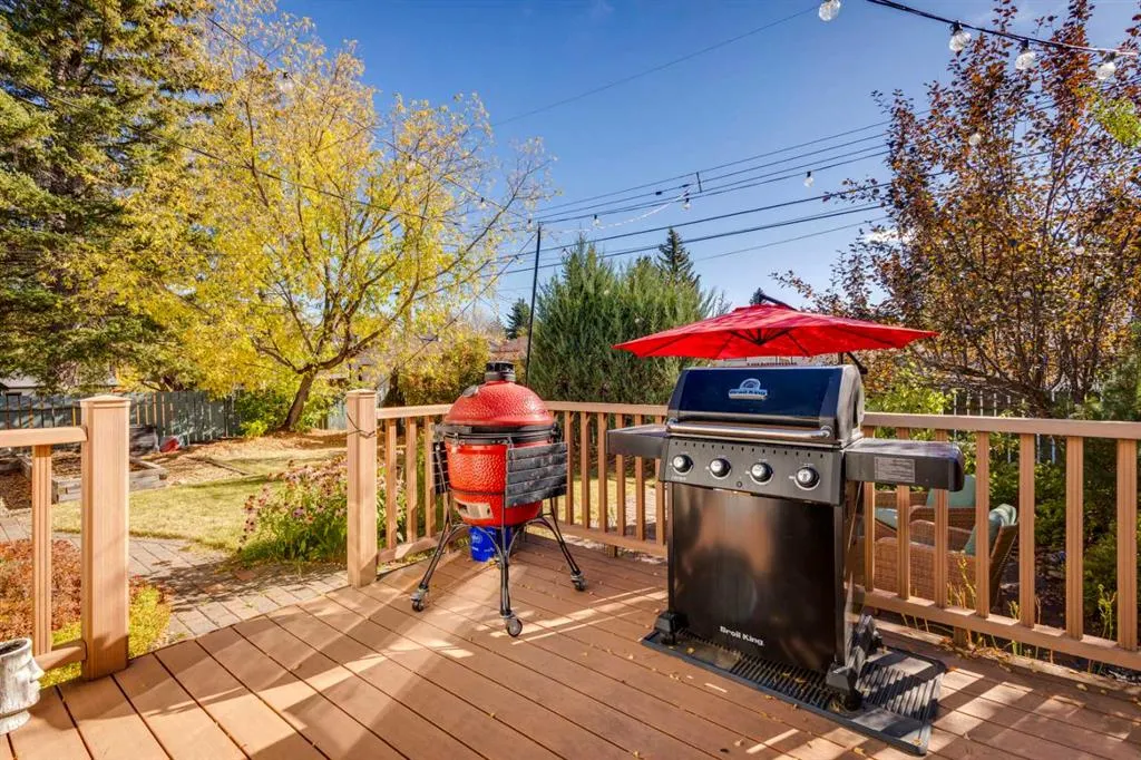 114 Hallbrook Drive SW