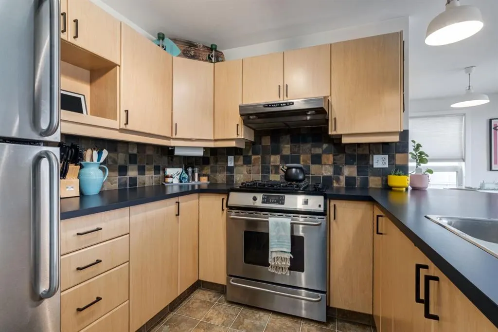 603 7 Avenue NE, #305