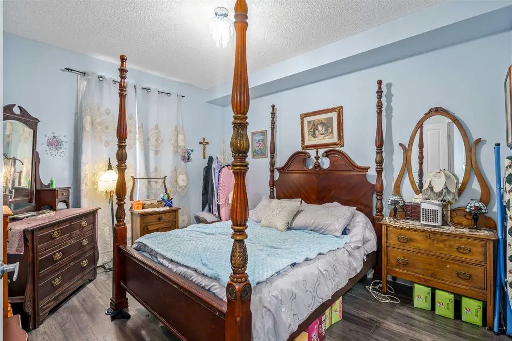 1140 Taradale Drive NE, #1116
