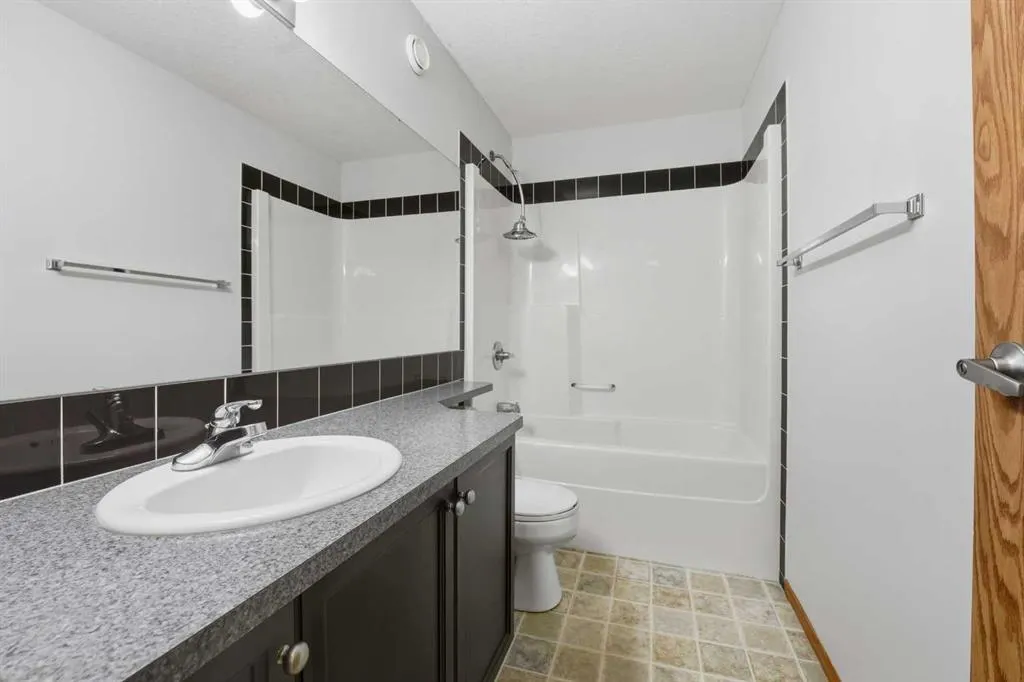 20 Jacobs Close, #41