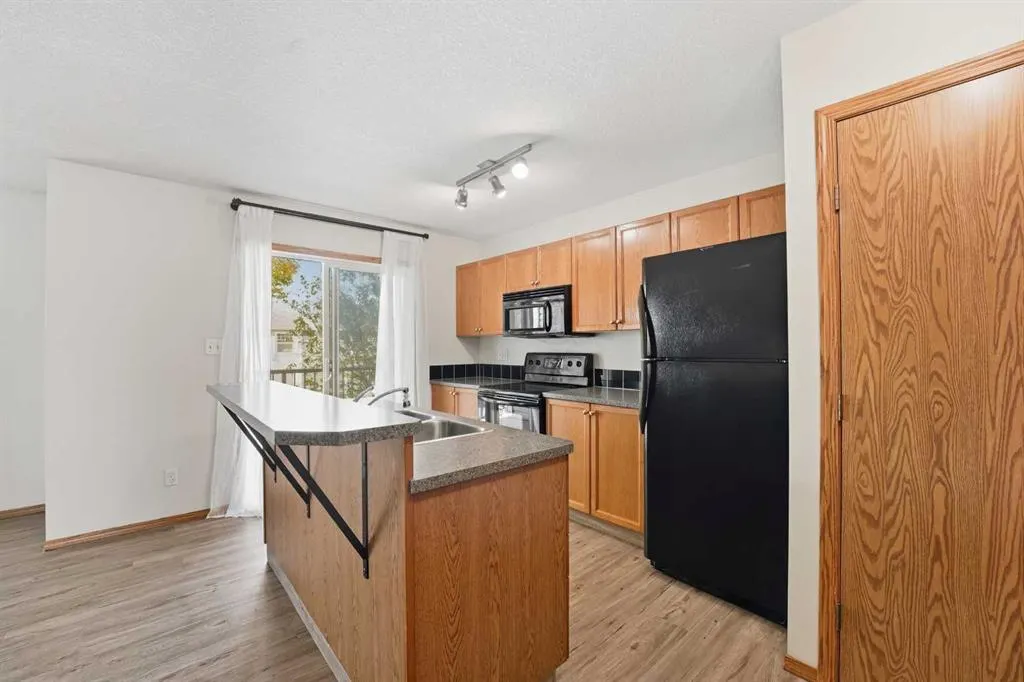 20 Jacobs Close, #41