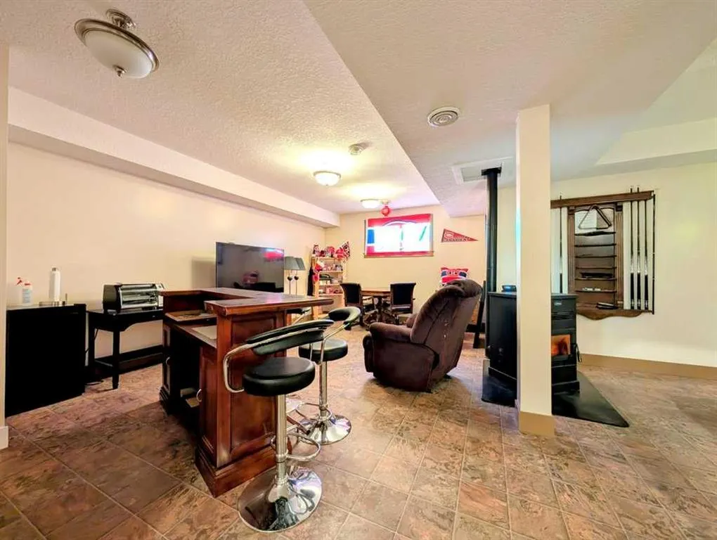 37 Poplar Estates Road