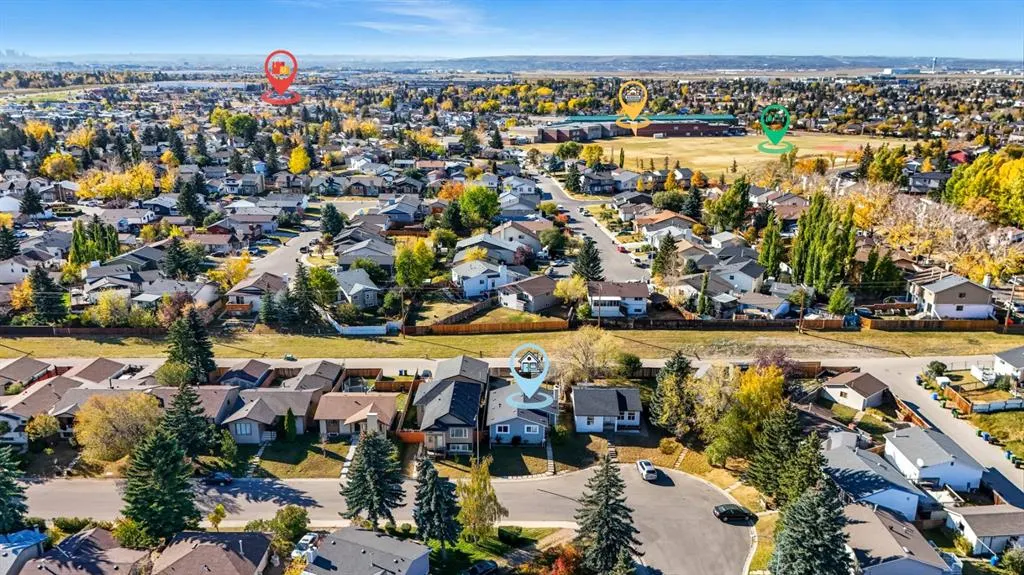 108 Falchurch Crescent NE