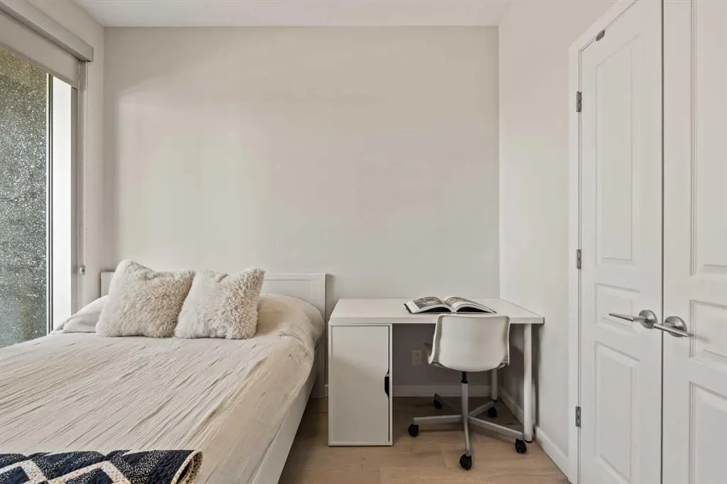 1320 1 Street SE, #609