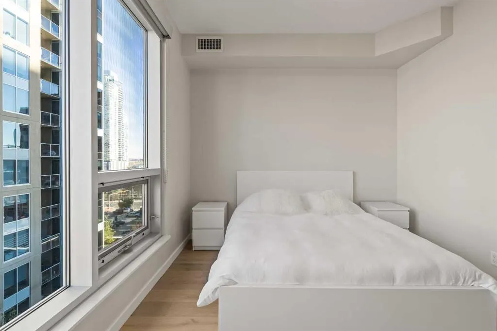 1320 1 Street SE, #609