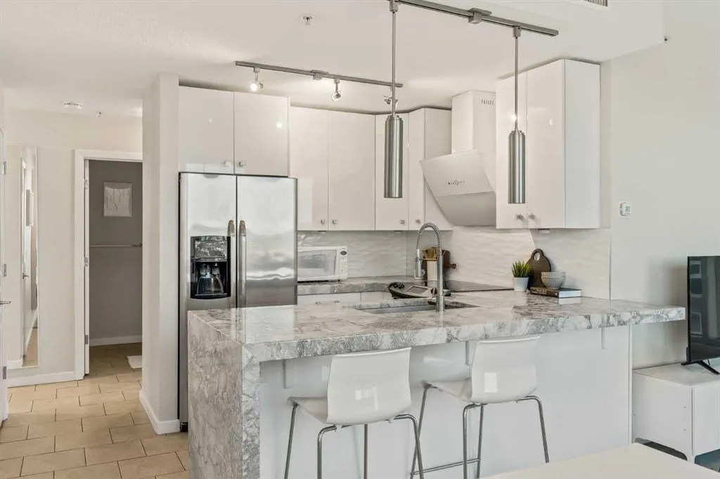 1320 1 Street SE, #609