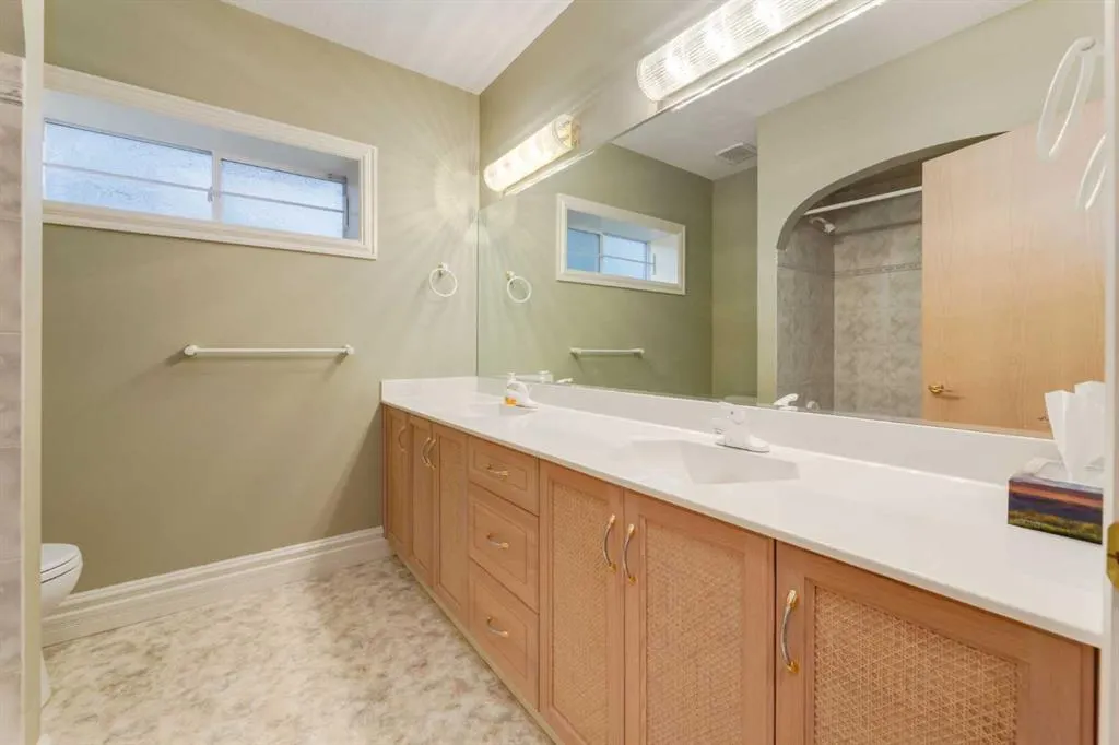 14 Patina Lane SW