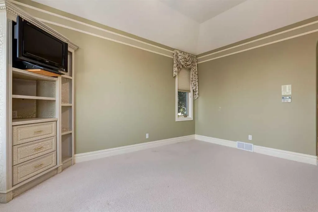 14 Patina Lane SW