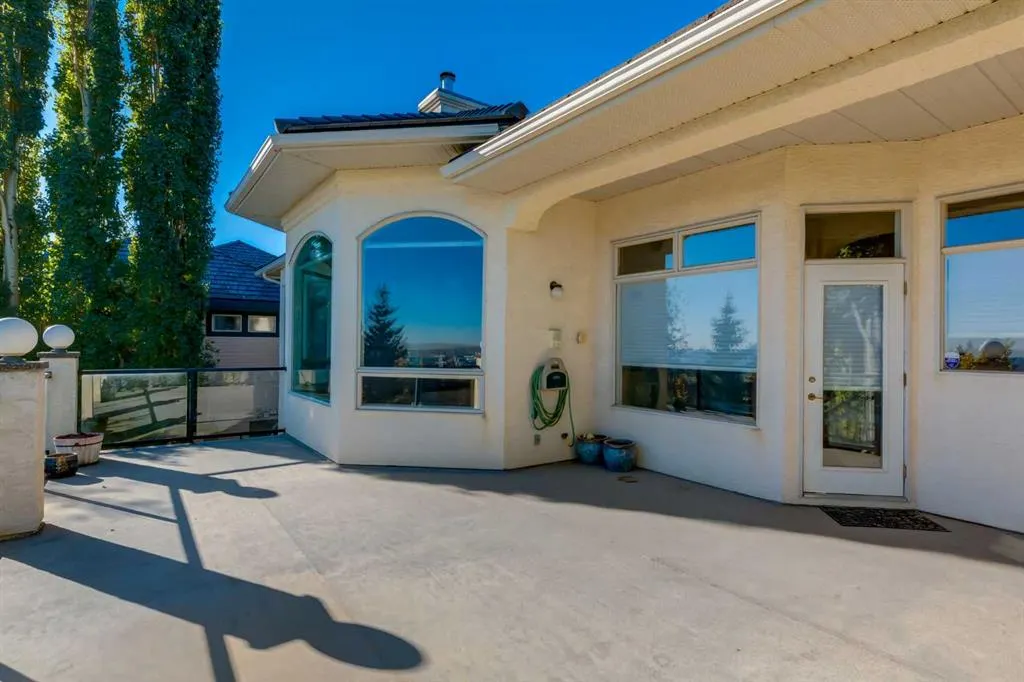 14 Patina Lane SW