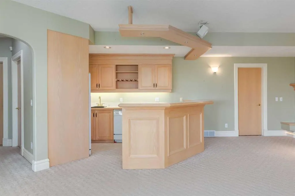 14 Patina Lane SW