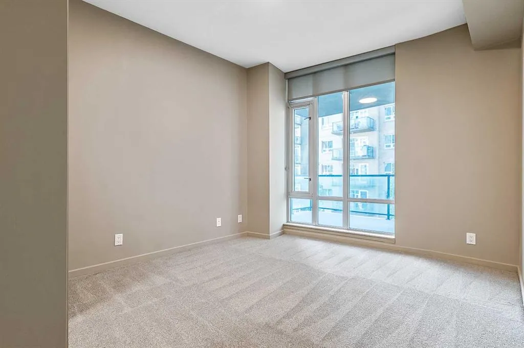 1410 1 Street SE, #407