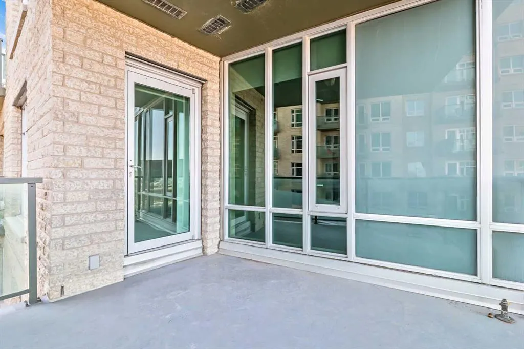 1410 1 Street SE, #407