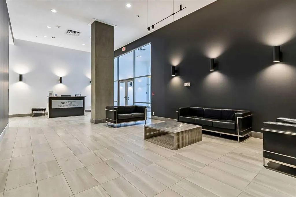 1410 1 Street SE, #407