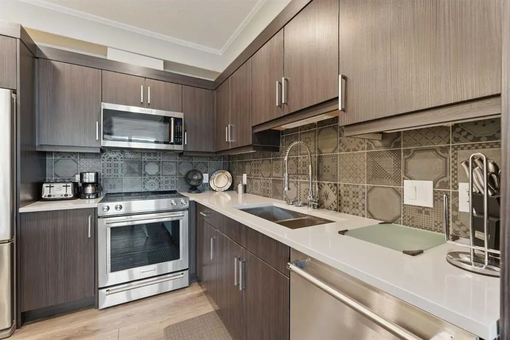 80 Greenbriar Place NW, #1312