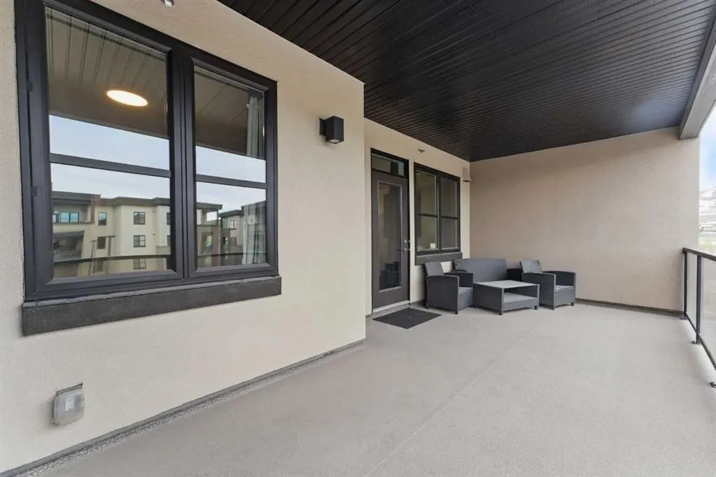 80 Greenbriar Place NW, #1312
