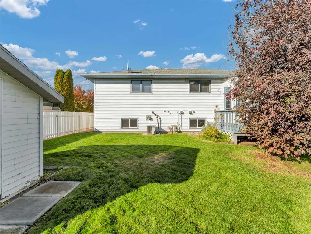 43 Prairie Court NE