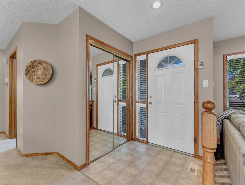 43 Prairie Court NE