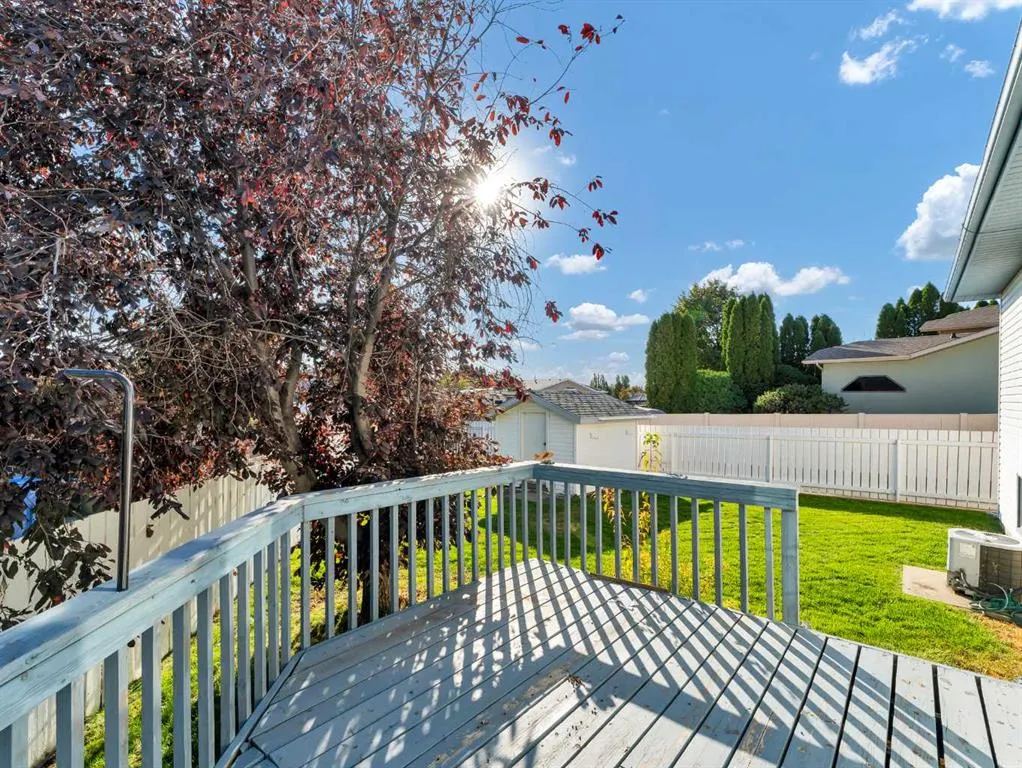 43 Prairie Court NE