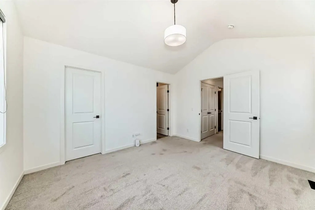 9 Sage Hill Path NW