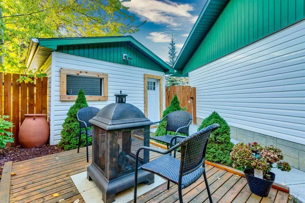 343 Canterbury Drive SW