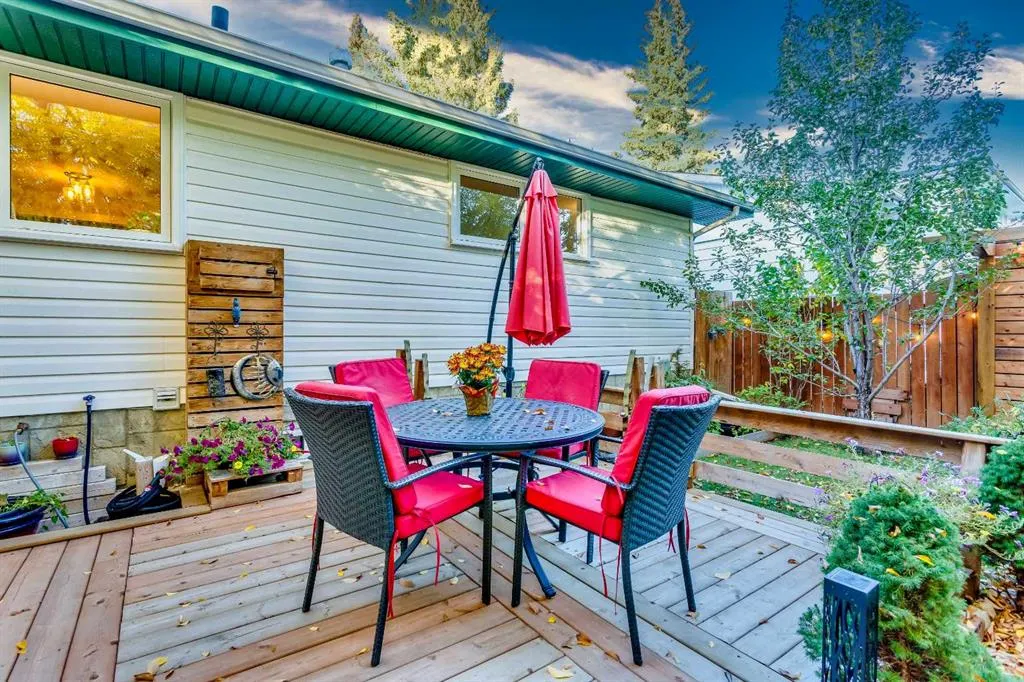 343 Canterbury Drive SW