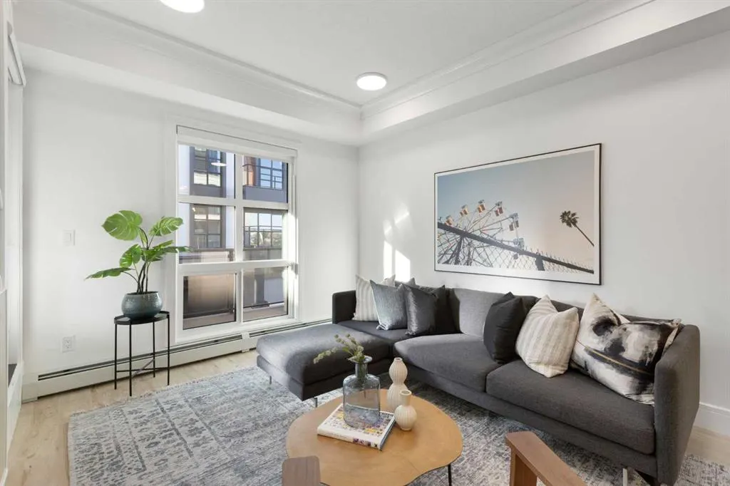 4270 Norford Avenue NW, #1204