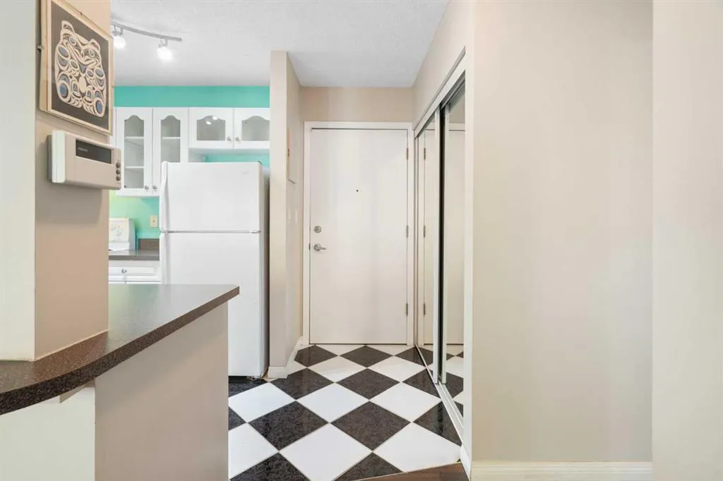 709 3 Avenue NW, #301