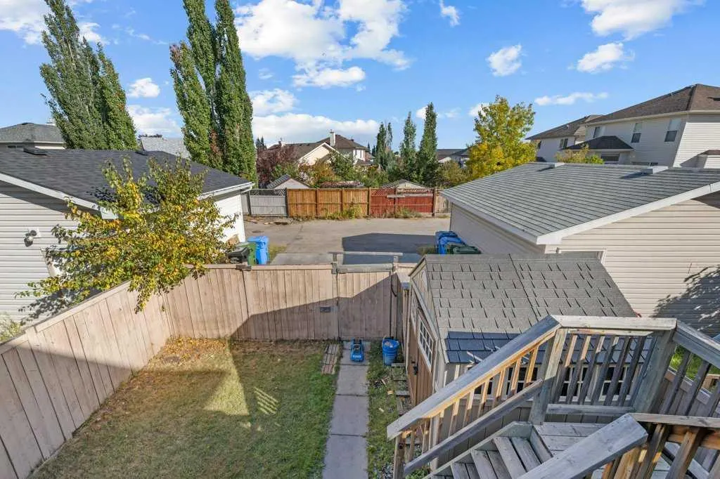 154 Bridlewood Drive SW