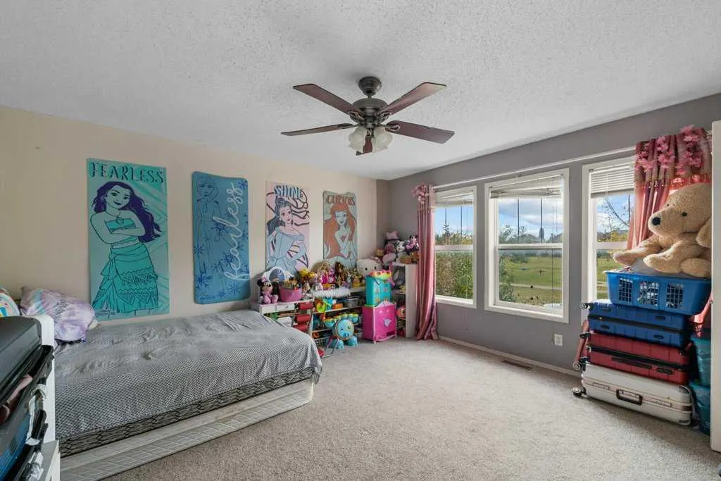 154 Bridlewood Drive SW
