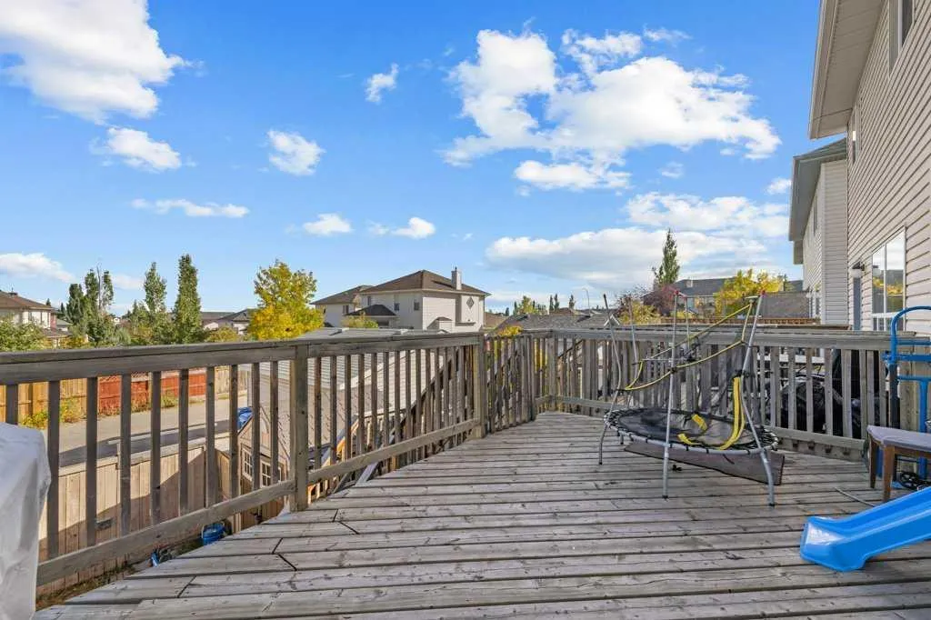 154 Bridlewood Drive SW