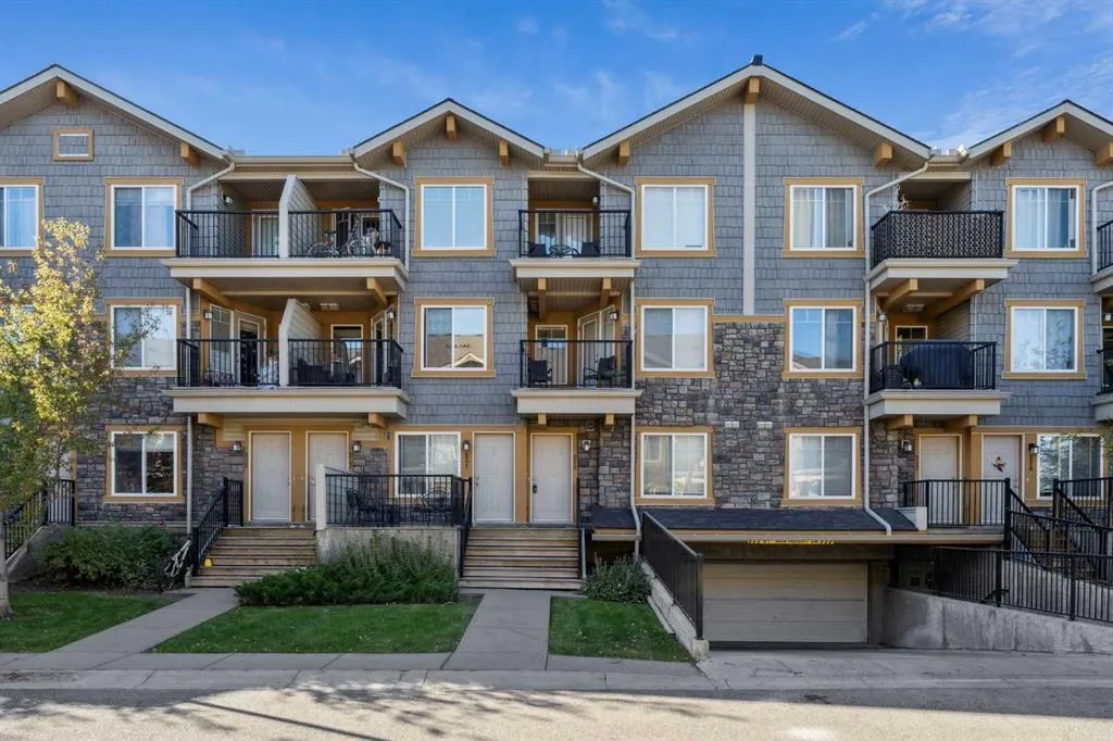 229 Mckenzie Towne Lane SE