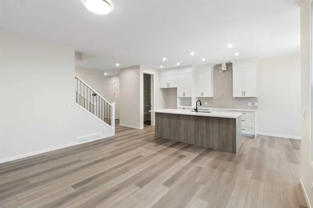 164 Belmont Place SW
