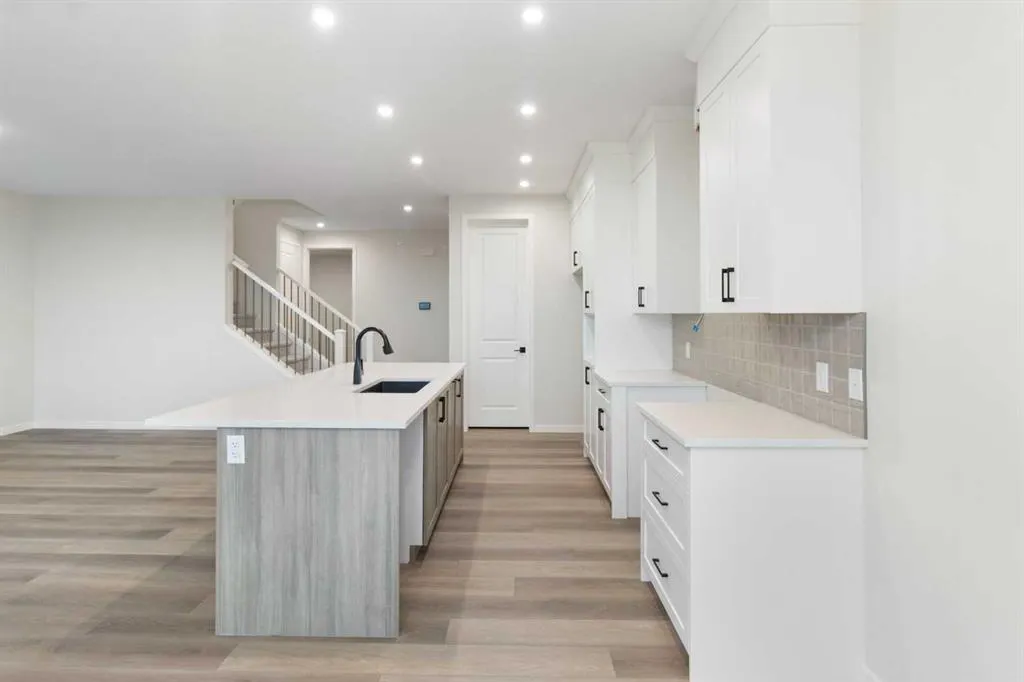 164 Belmont Place SW