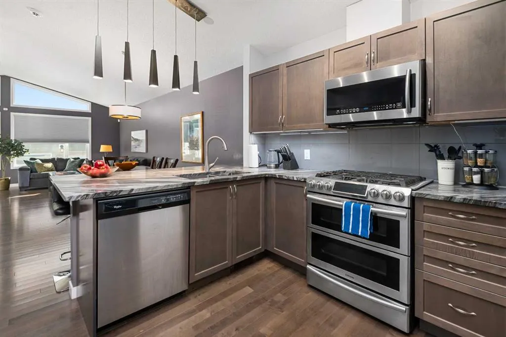 103 Cranford Park SE