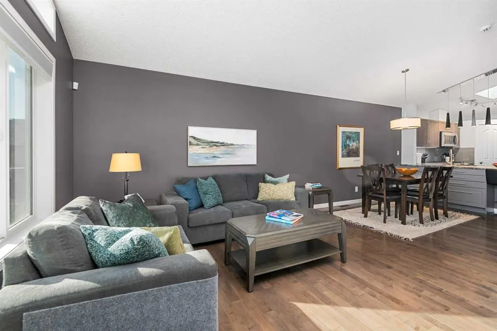 103 Cranford Park SE