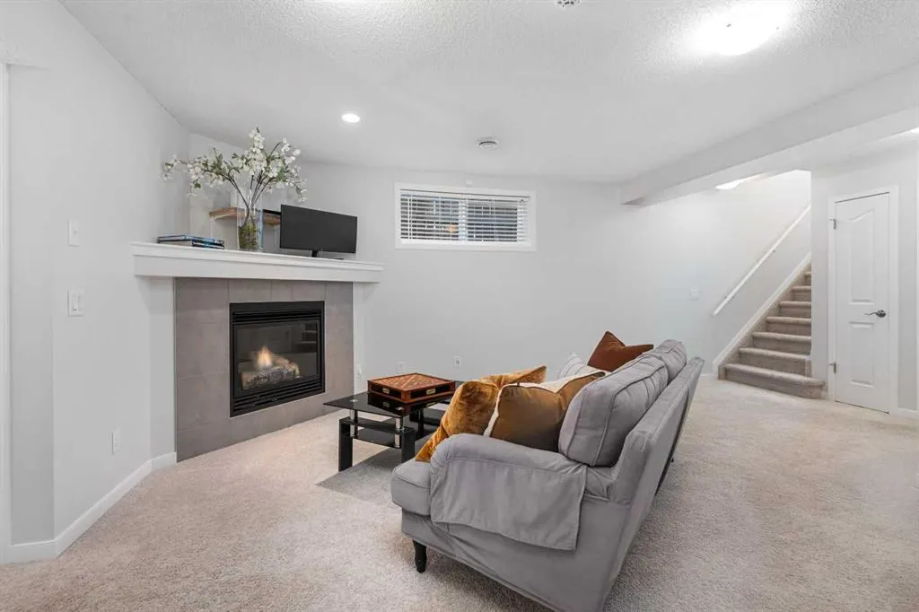 103 Cranford Park SE